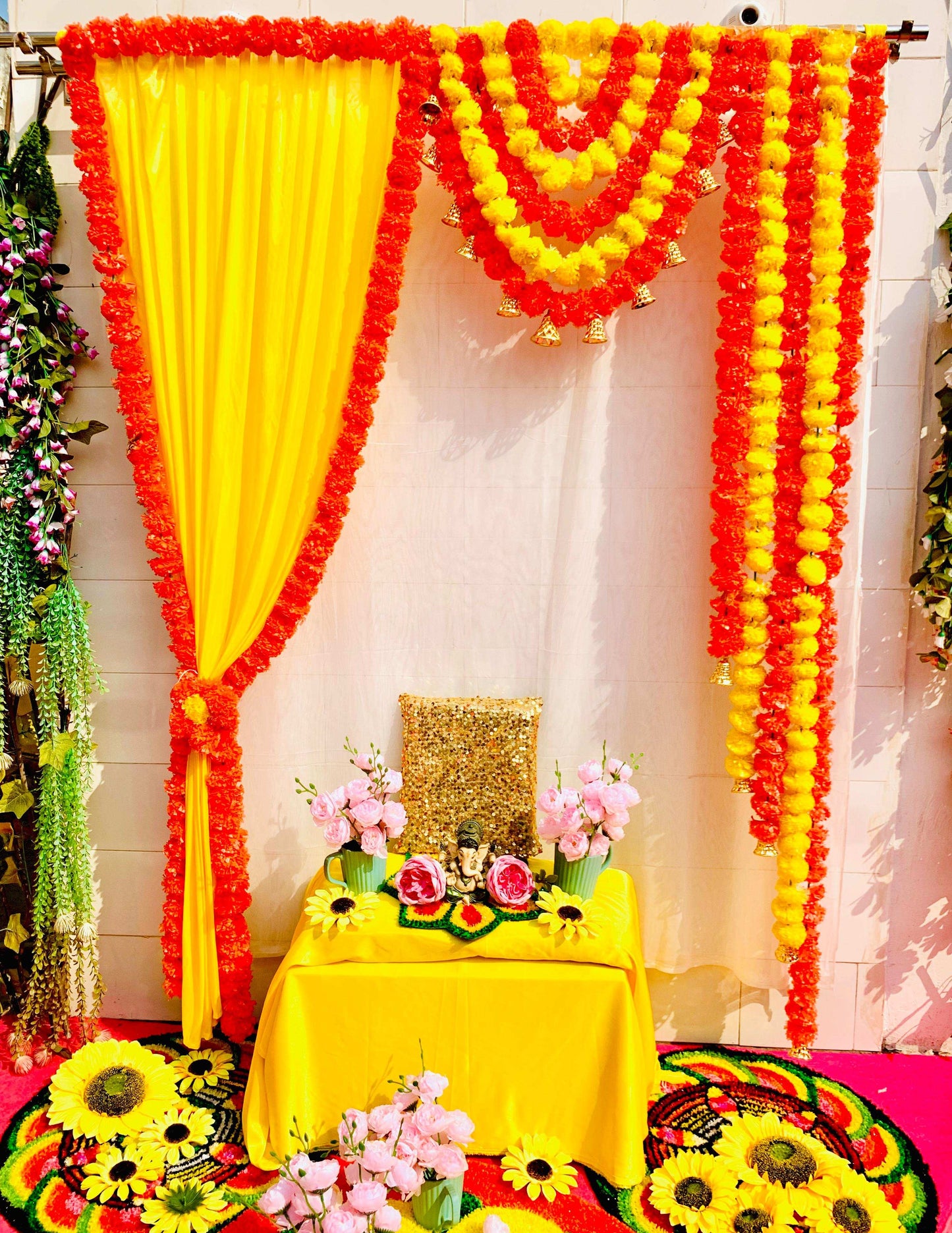 Craft Decor Festive Marigold Backdrop